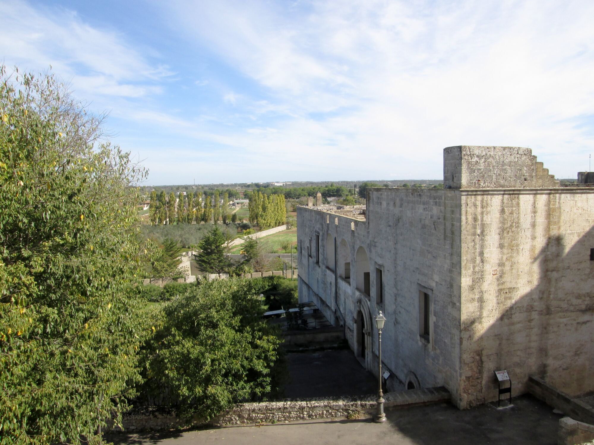 Specchia — Francescani Neri