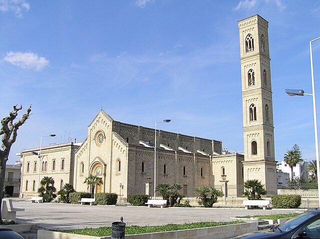 Parabita — Grotta delle Veneri