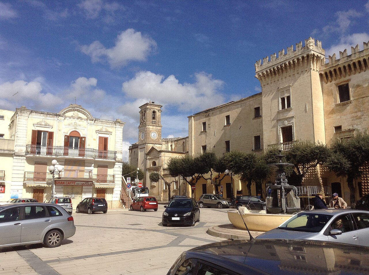 Carosino — Palazzo Ducale D'Ayala Valva