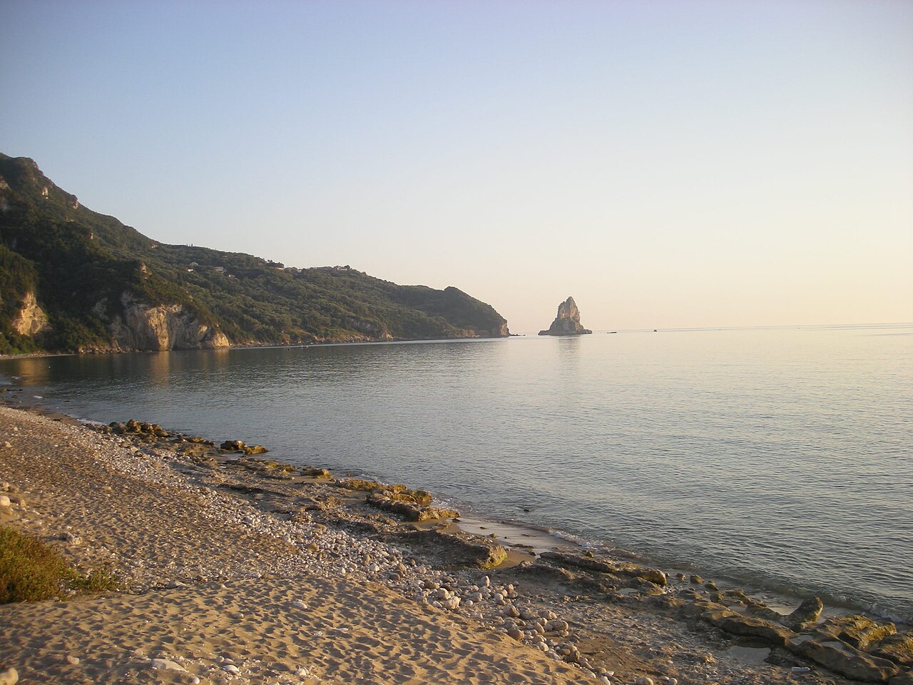 Ayios Gordhios — Paesaggio