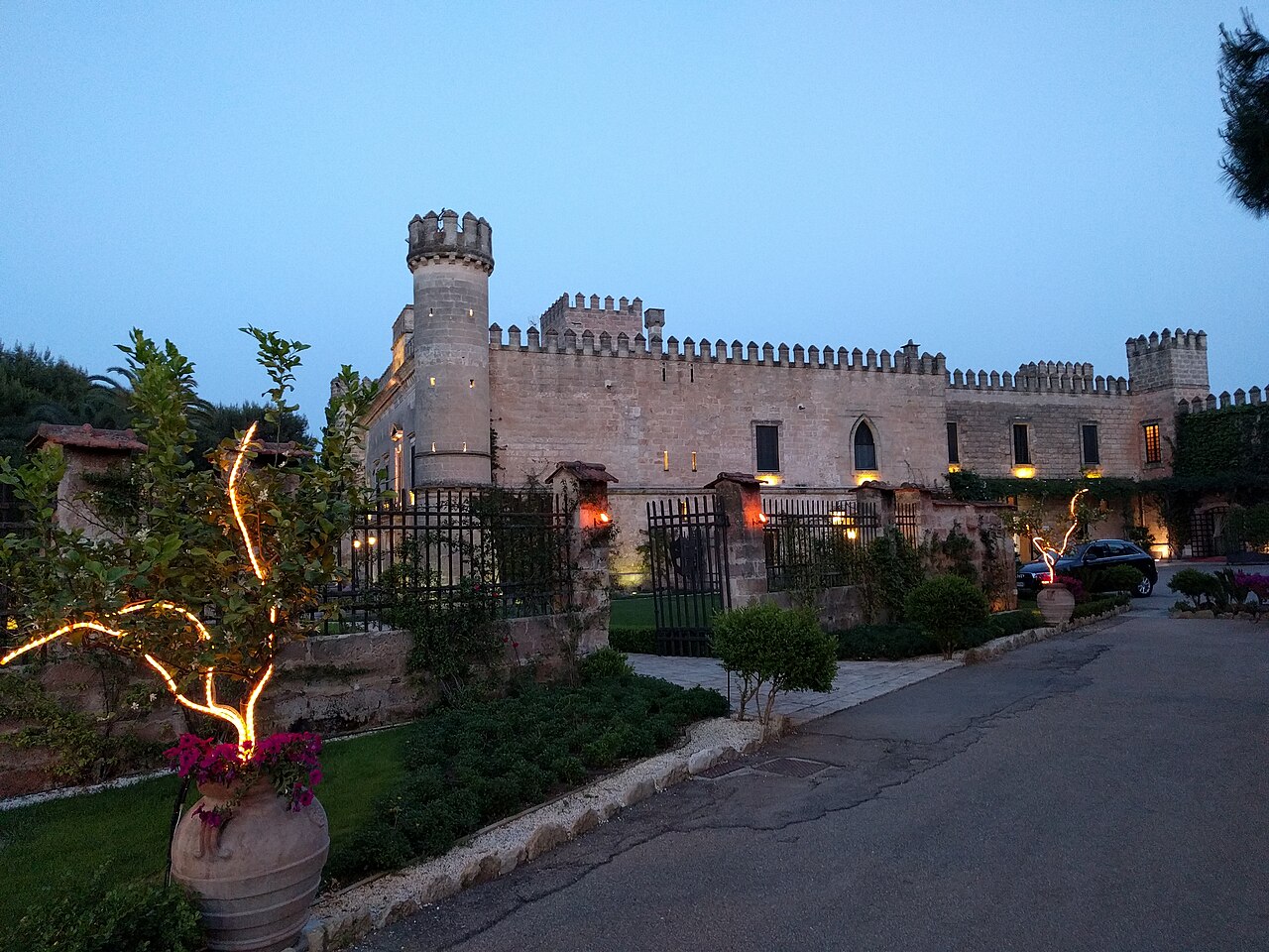 Salice Salentino — Castello Monaci
