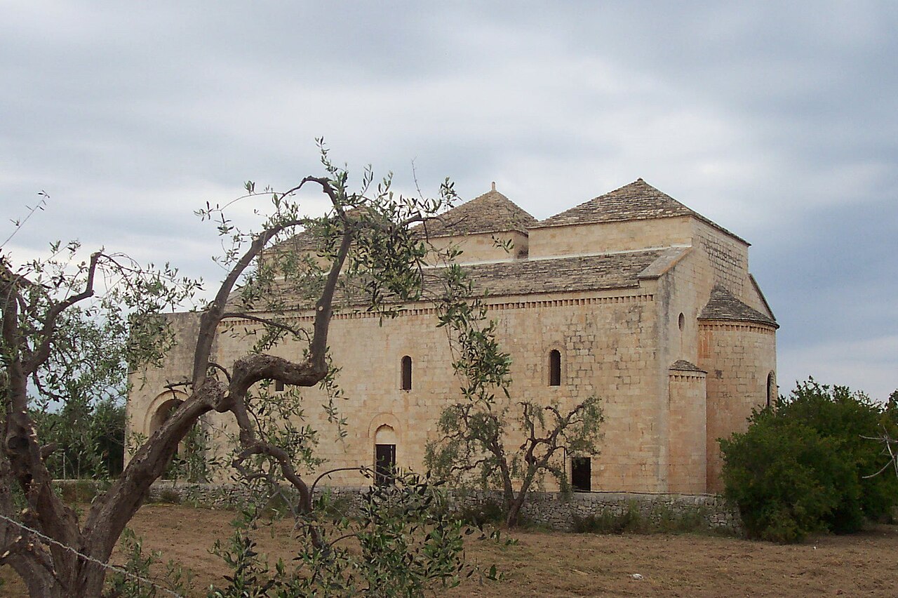 Valenzano — Chiesa di Ognissanti di Cuti