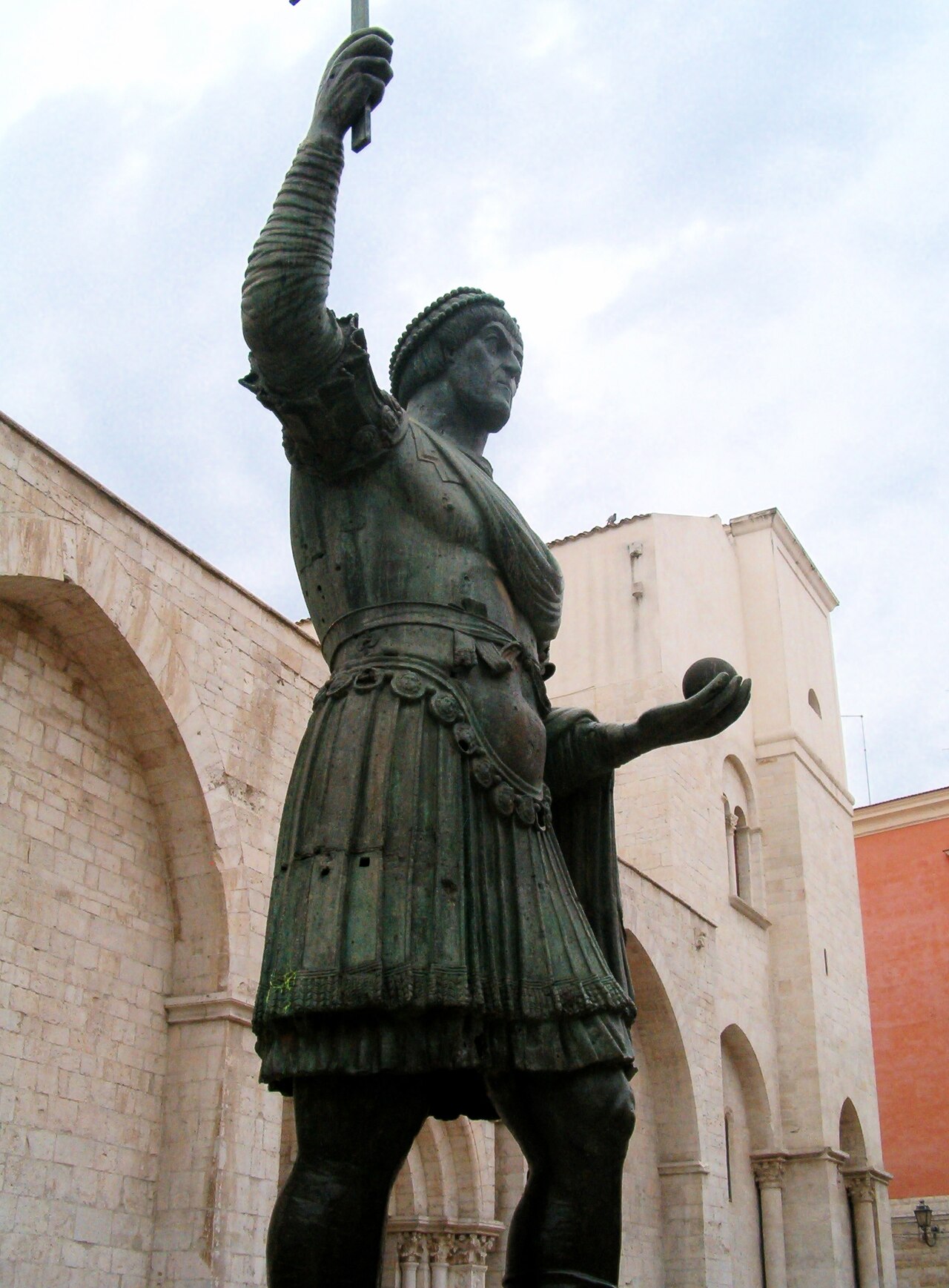 Costa BAT — Colosso di Barletta