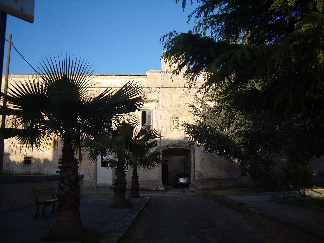 Minervino di Lecce — Specchia Gallone