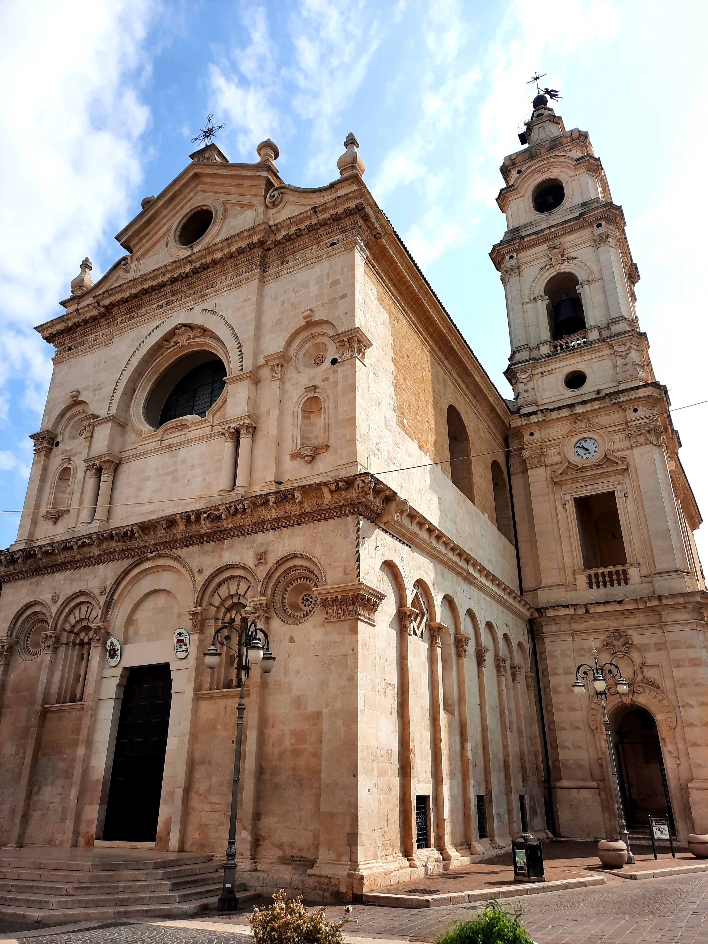 Foggia — Cattedrale di Santa Maria Icona Vetere