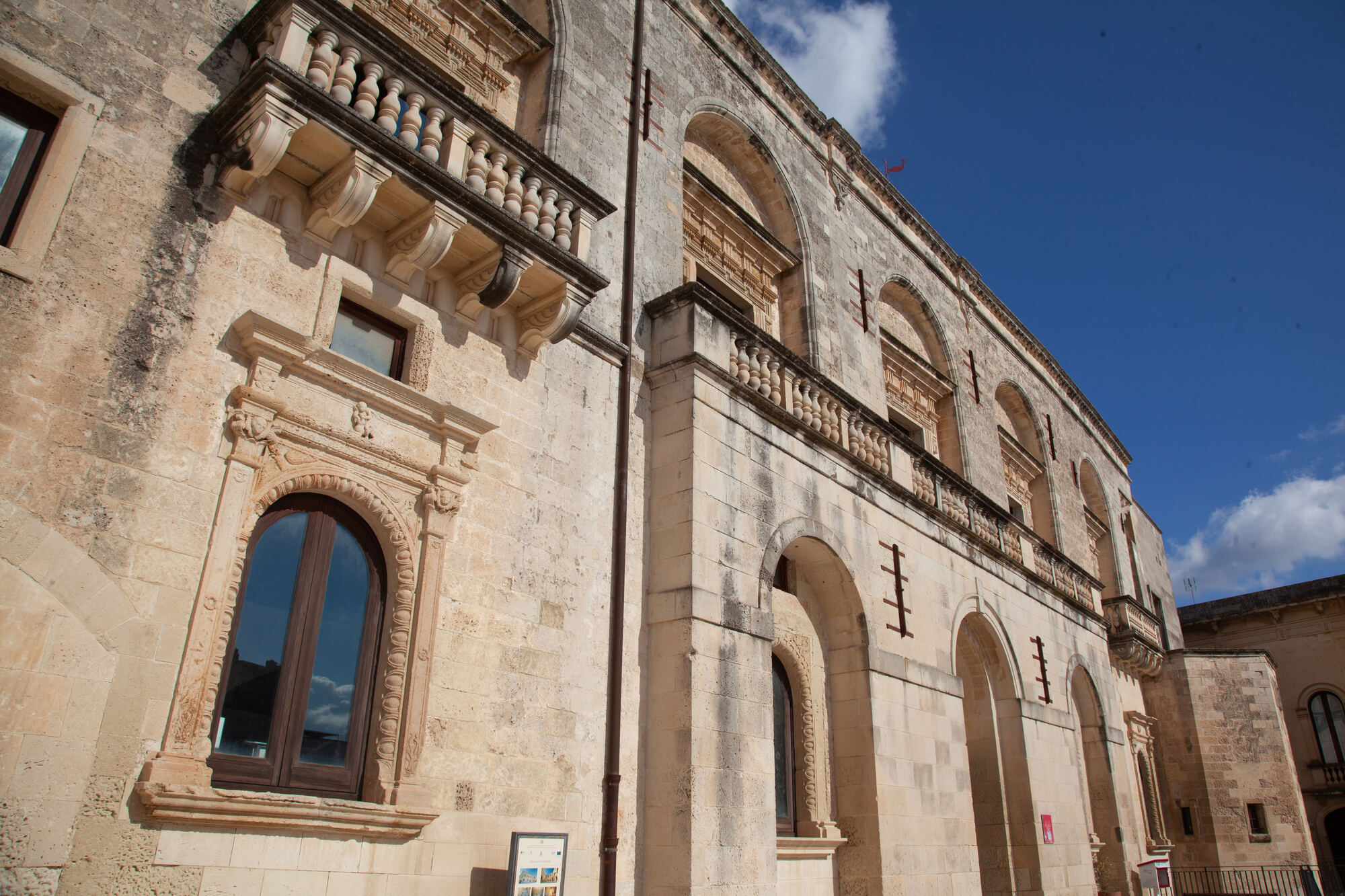 Muro Leccese — Piazza del Popolo