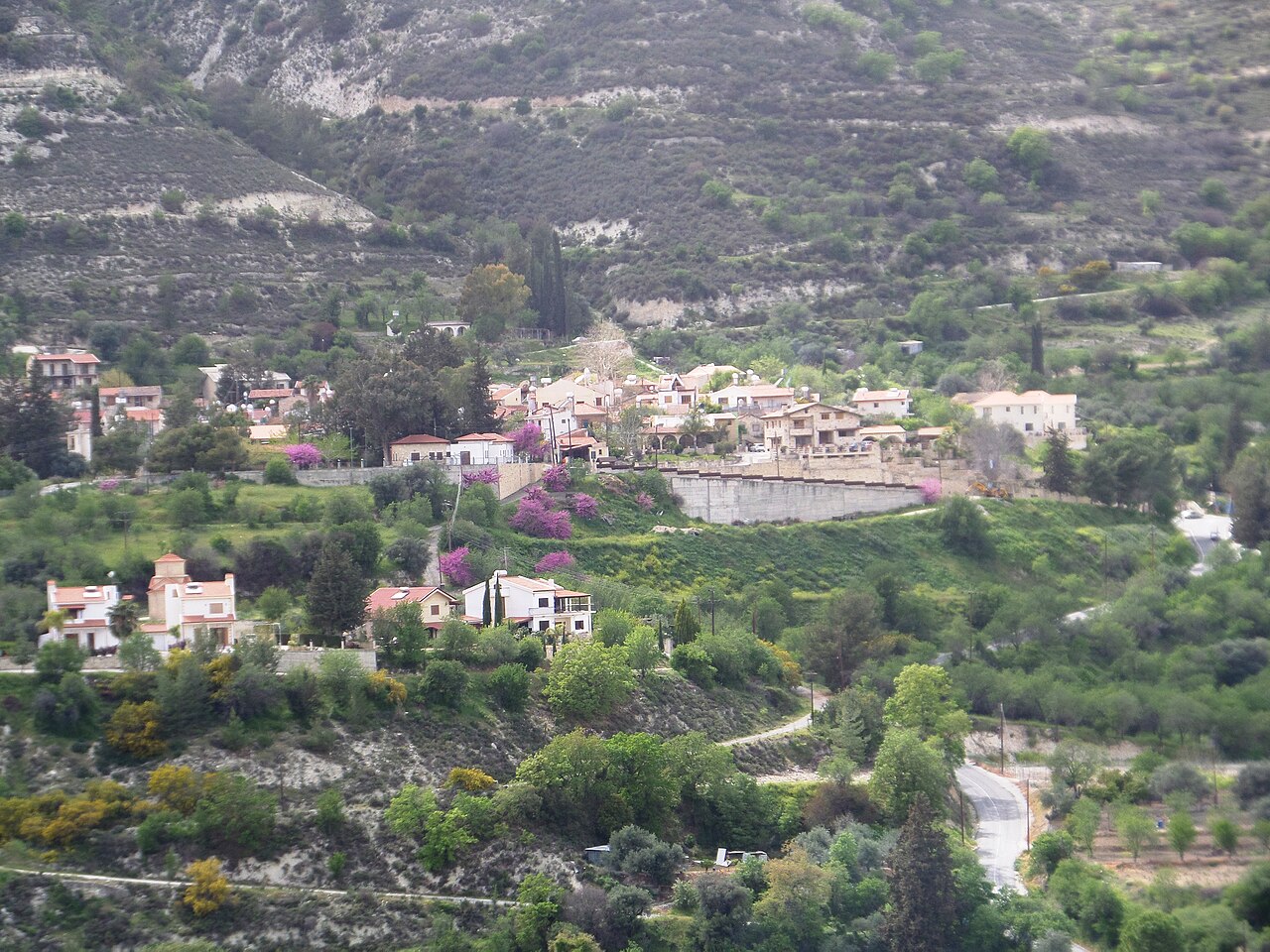 Ayios Yeoryios — Baia di Ayios Yeoryios
