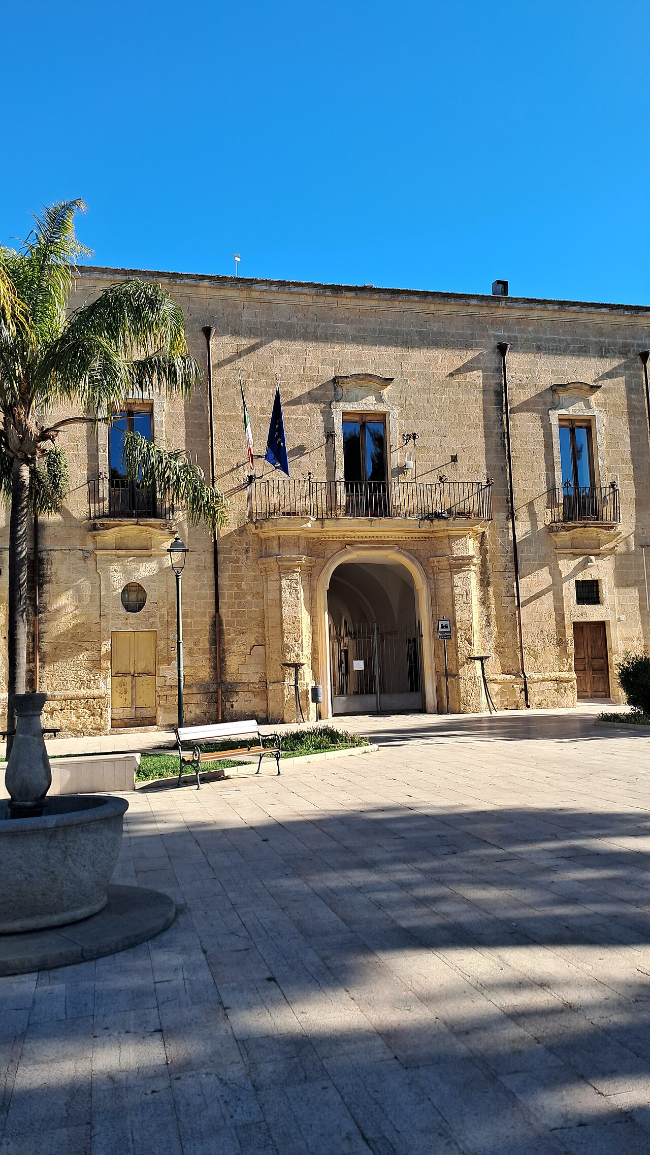 Erchie — Palazzo Ducale