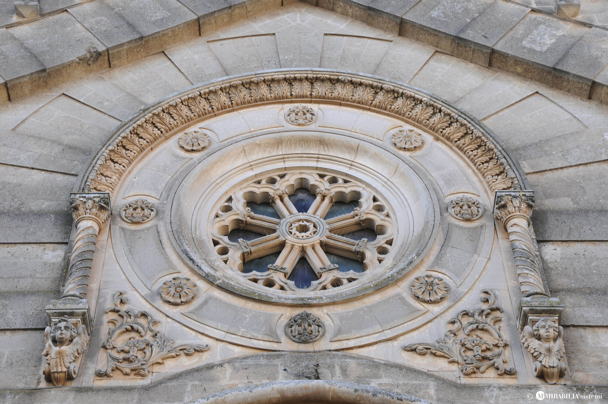 Villa Castelli — Viadotto dell'Impero