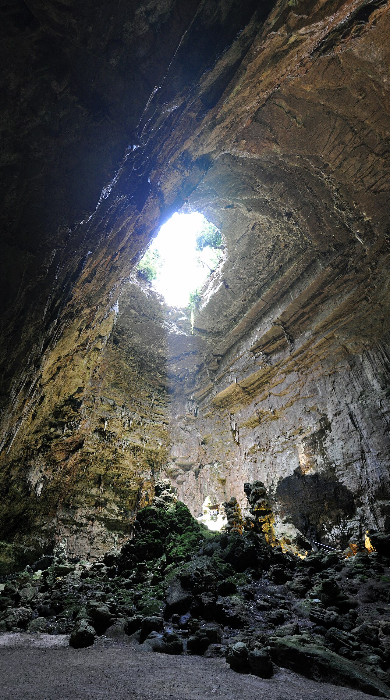 Valle d'Itria — Grotte di Castellana
