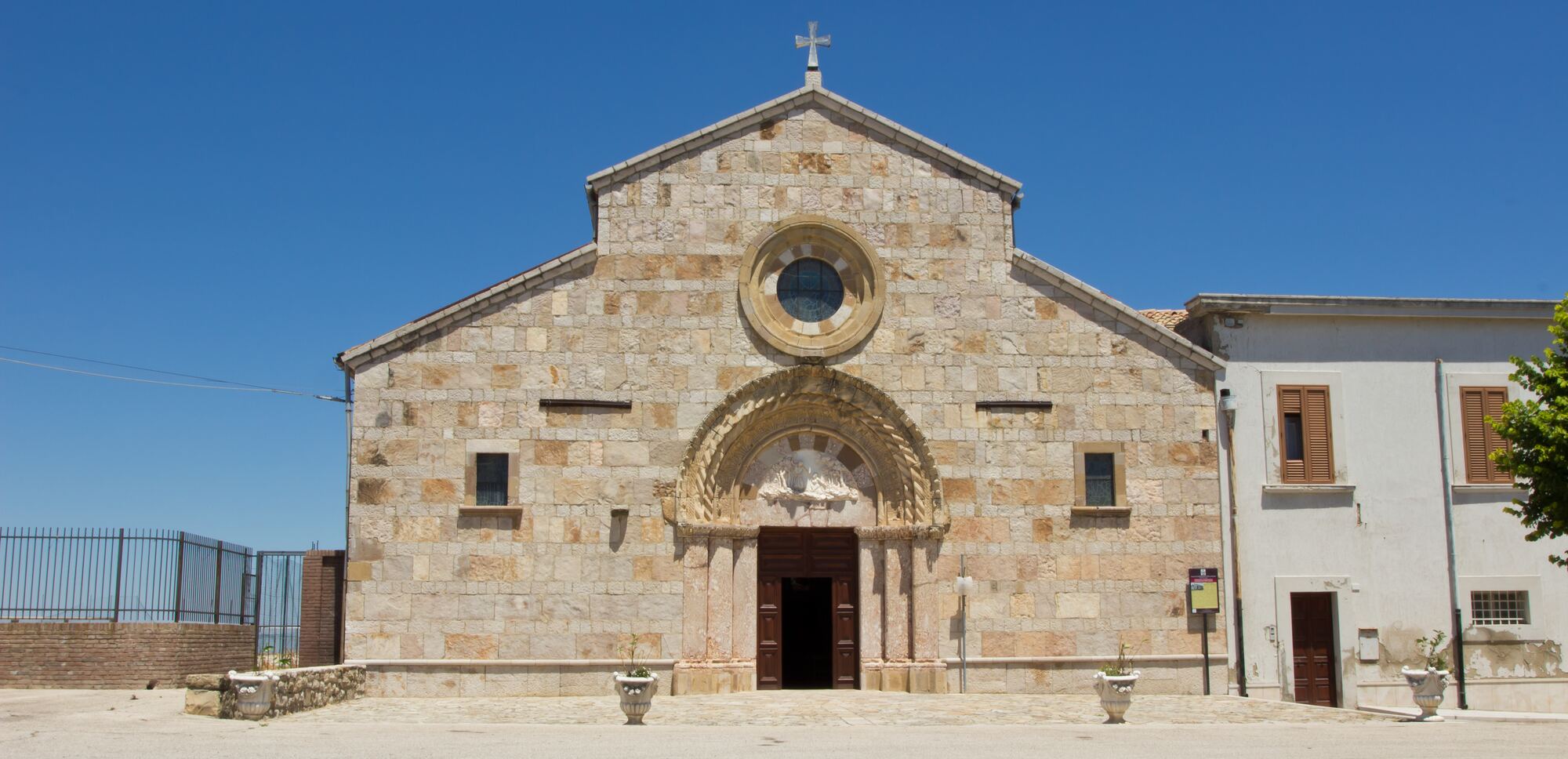 Castelnuovo Della Daunia — Chiesa di Santa Maria della Munda