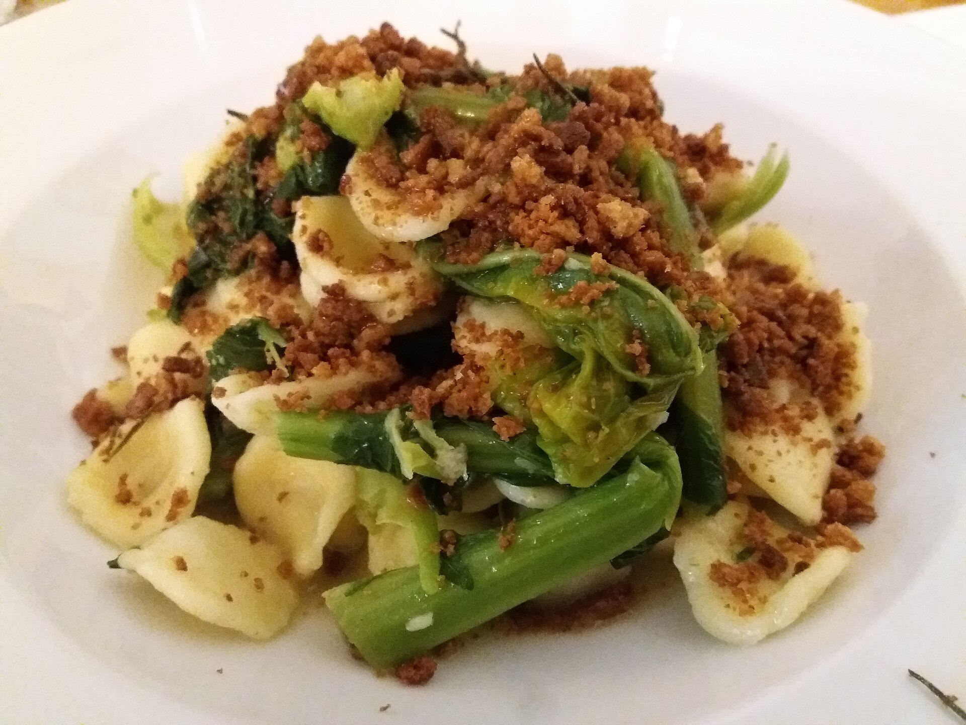 Ostuni — orecchiette con cime di rapa