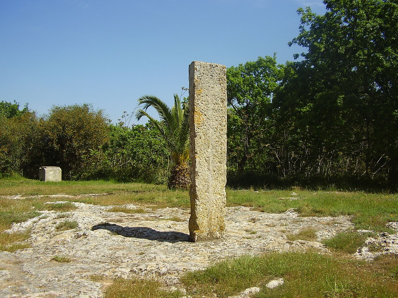 Palmariggi — Menhir Montevergine