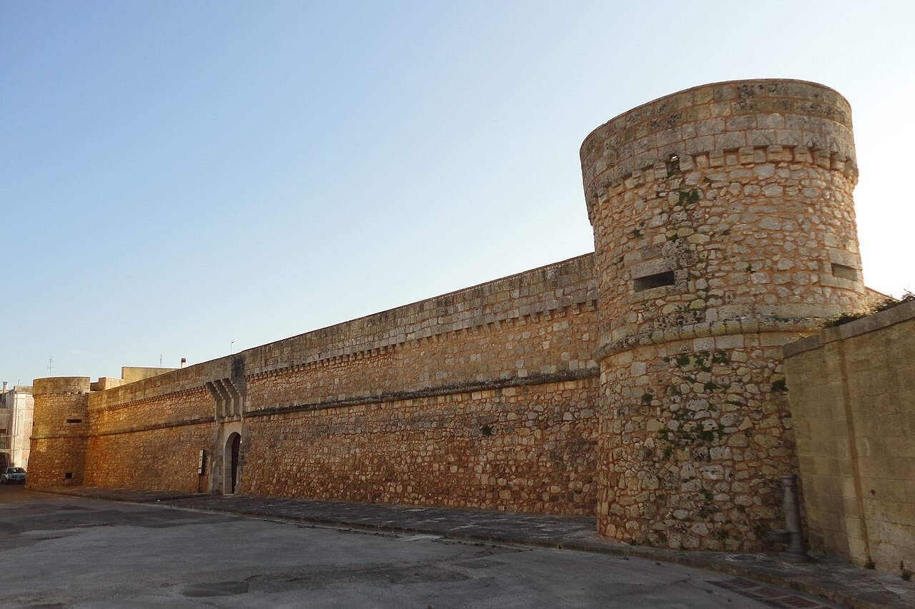 Caprarica di Lecce — Palazzo Baronale