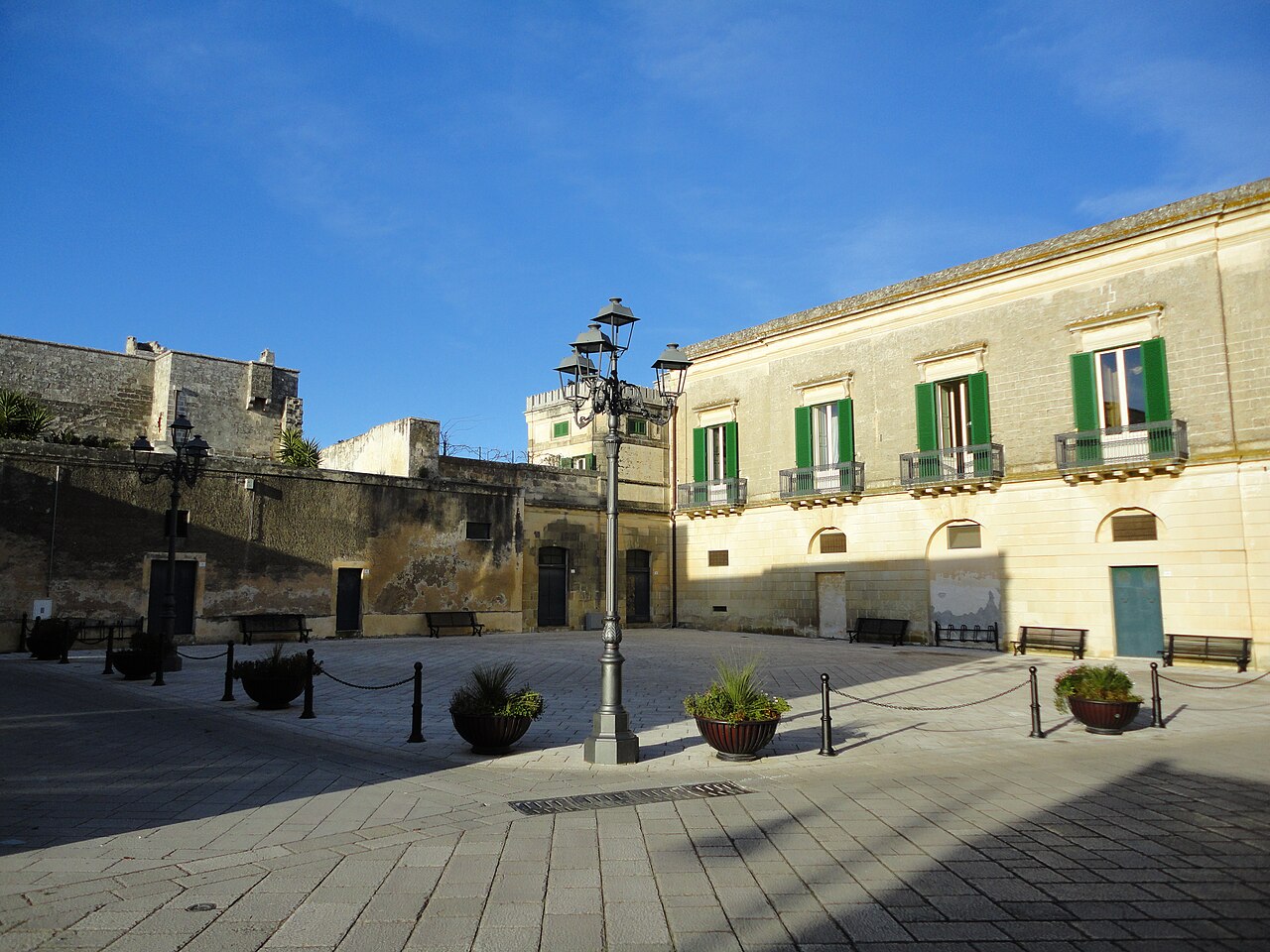 Surano — Palazzo Galati