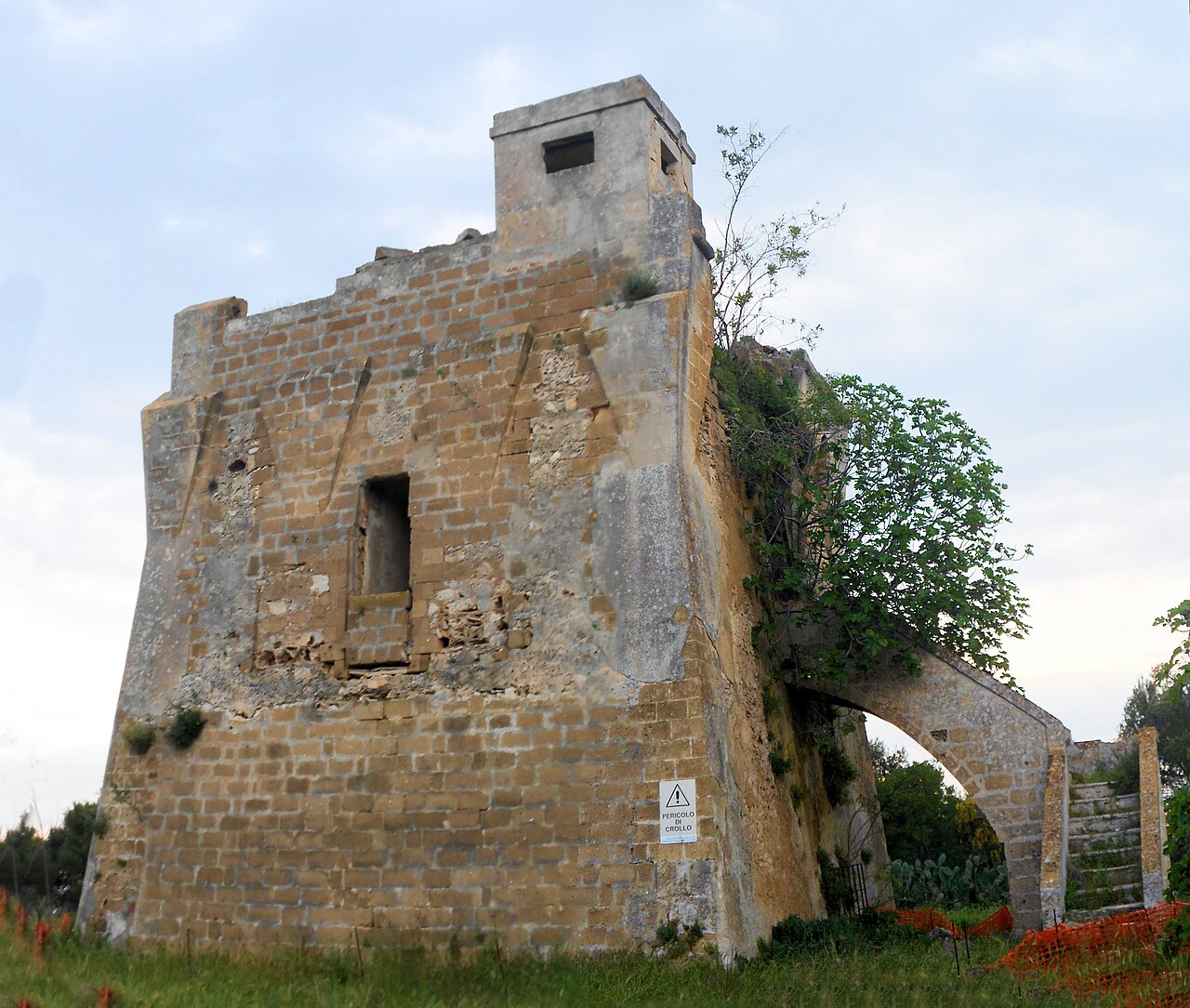 Pulsano — Torre Castelluccia
