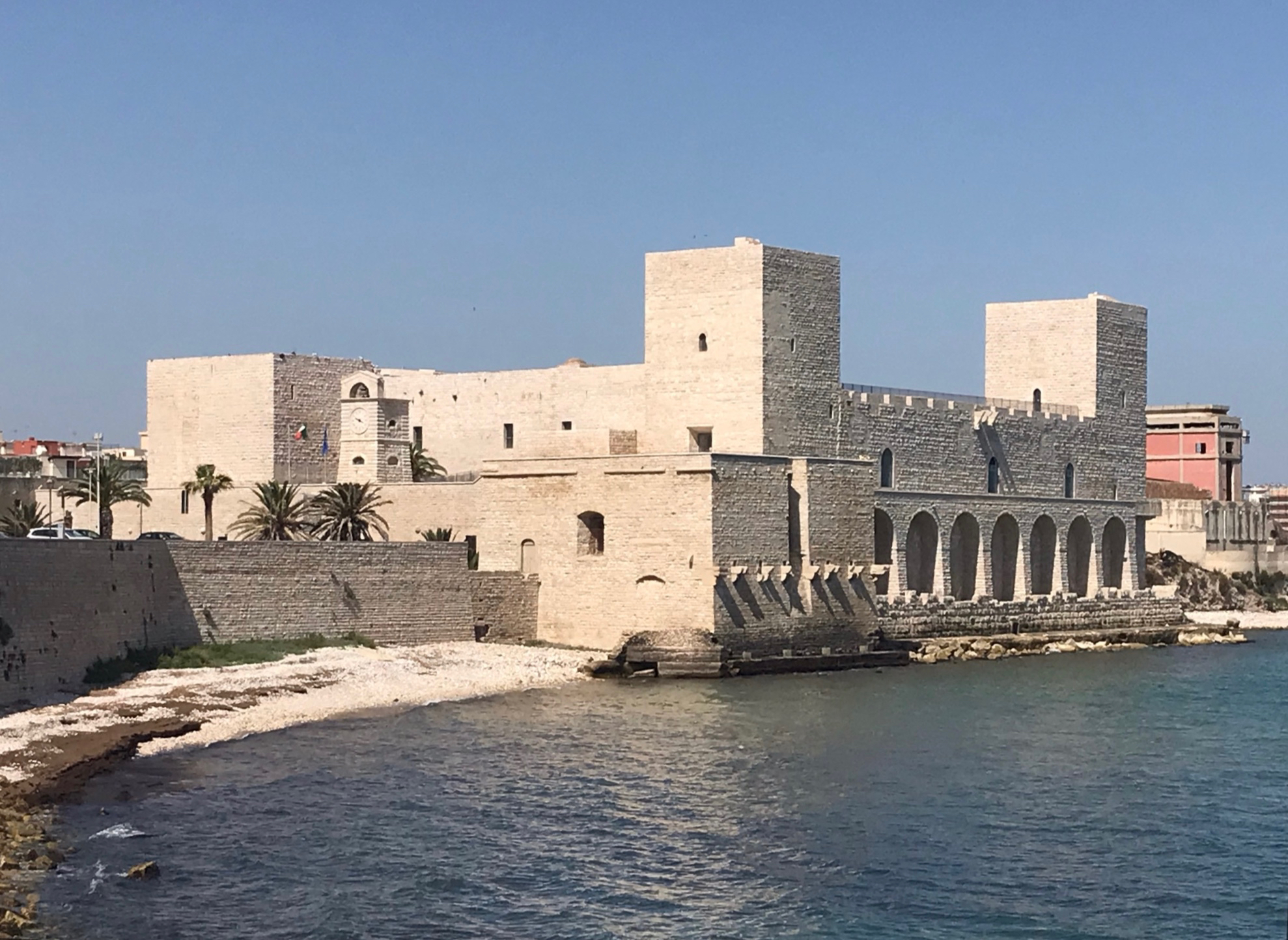 Trani — Castello Svevo