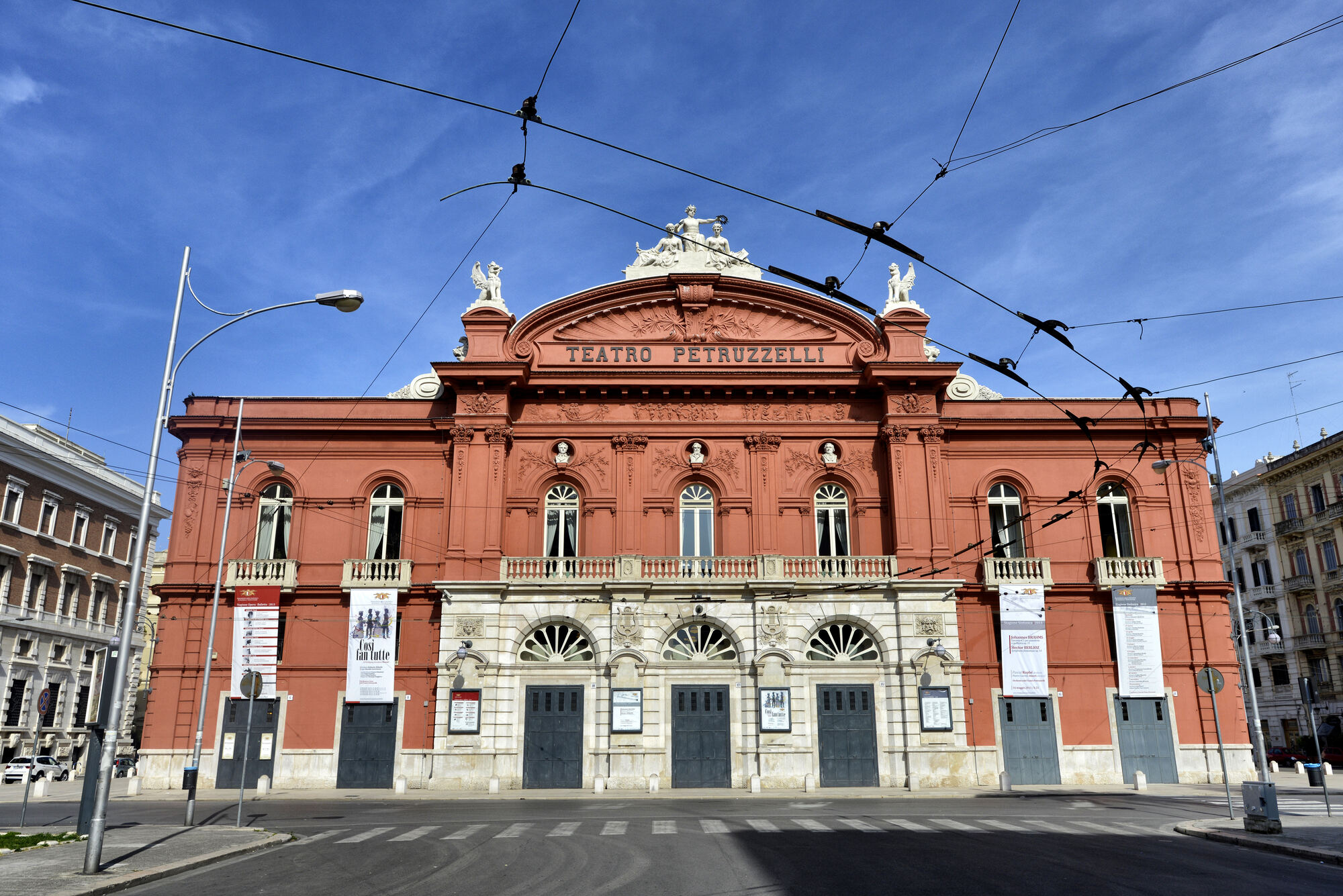 Bari — templi della cultura