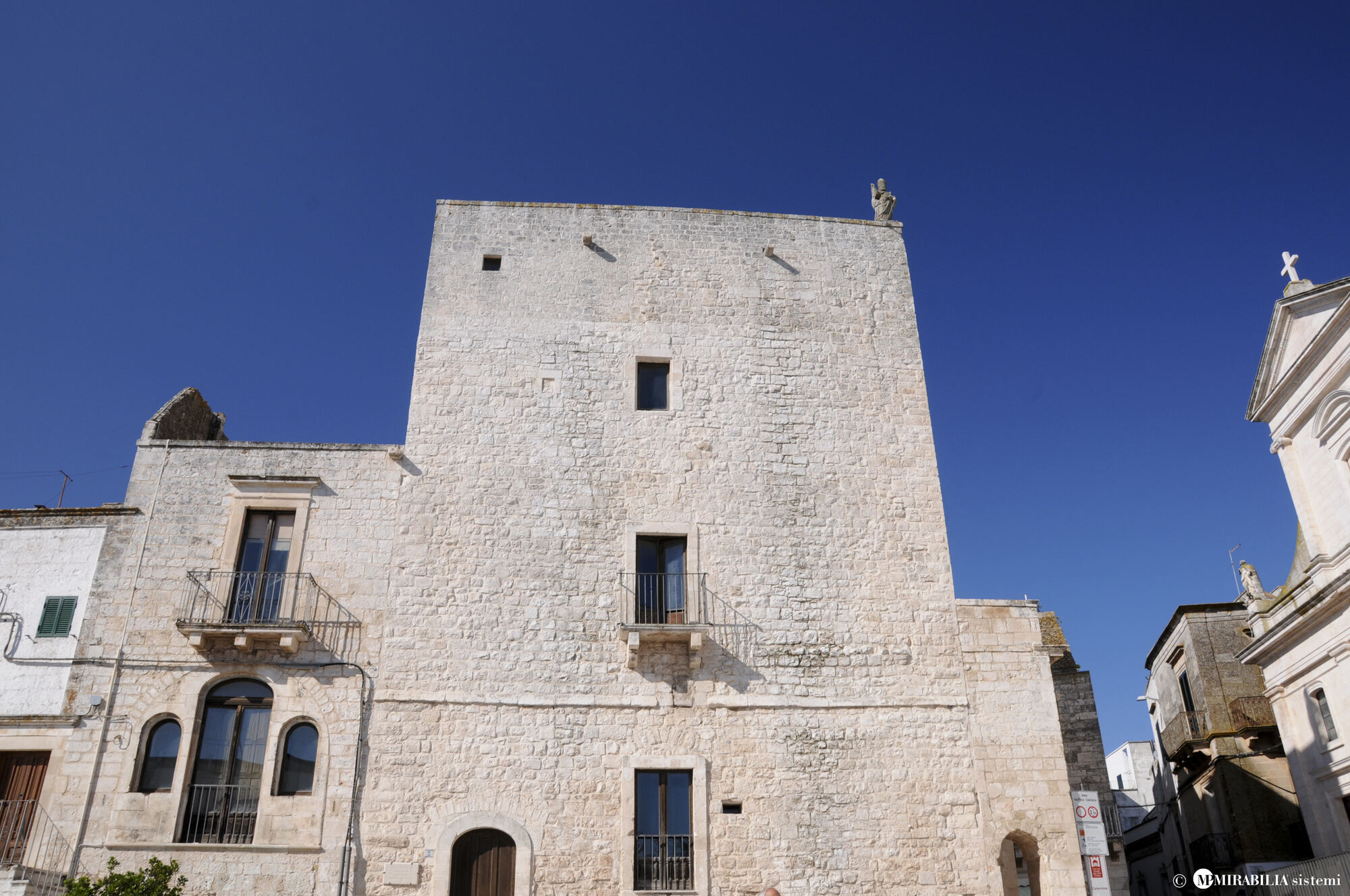 Cisternino — radici storiche